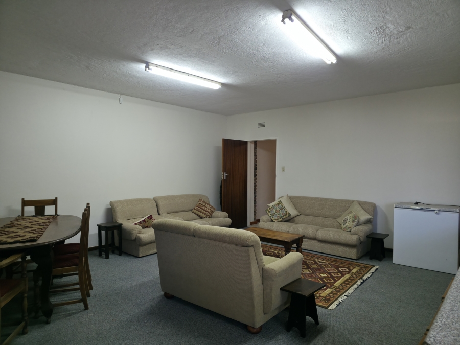 6 Bedroom Property for Sale in Jeffreys Bay Central Eastern Cape